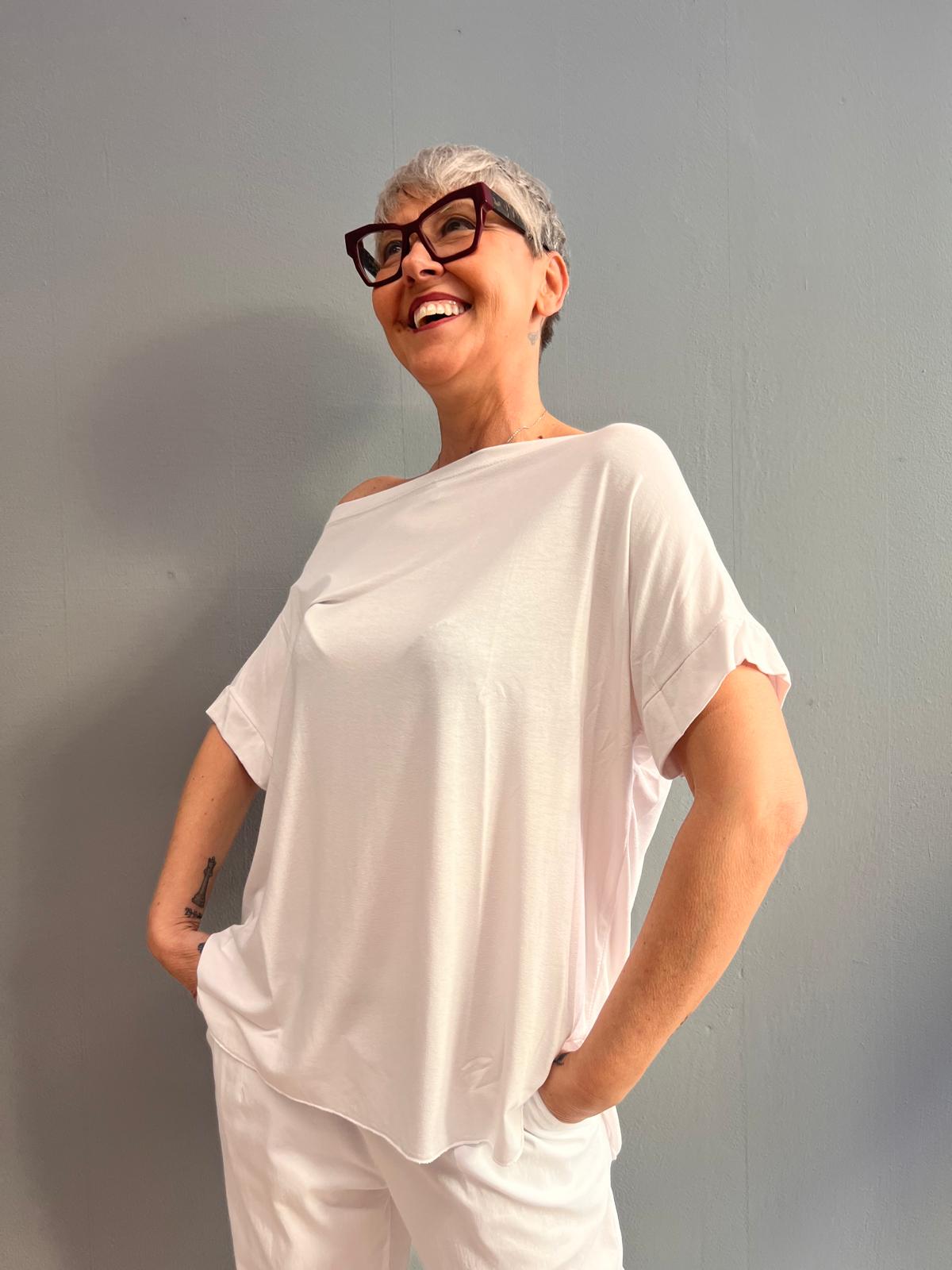 TSHIRT CASUAL