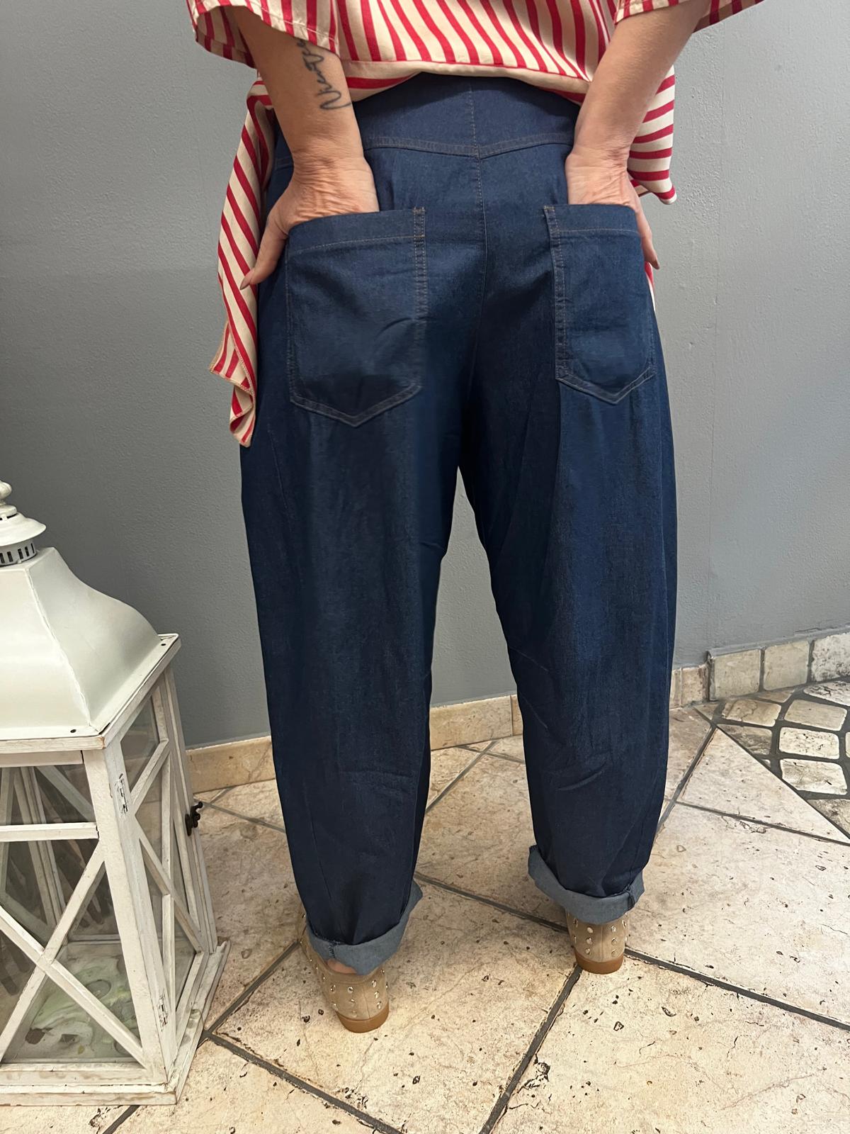 JEANS AMAMI