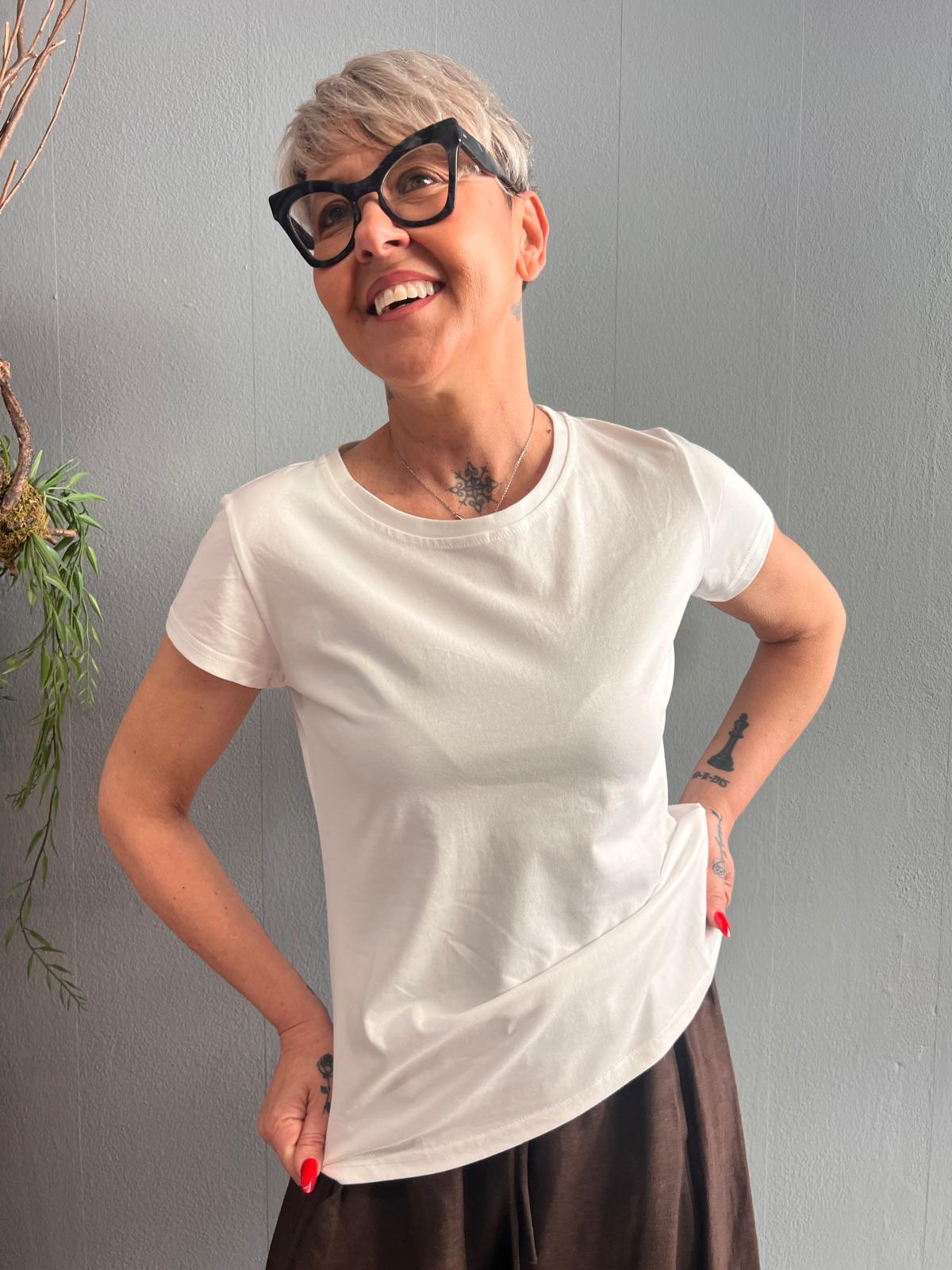 TSHIRT WHITE