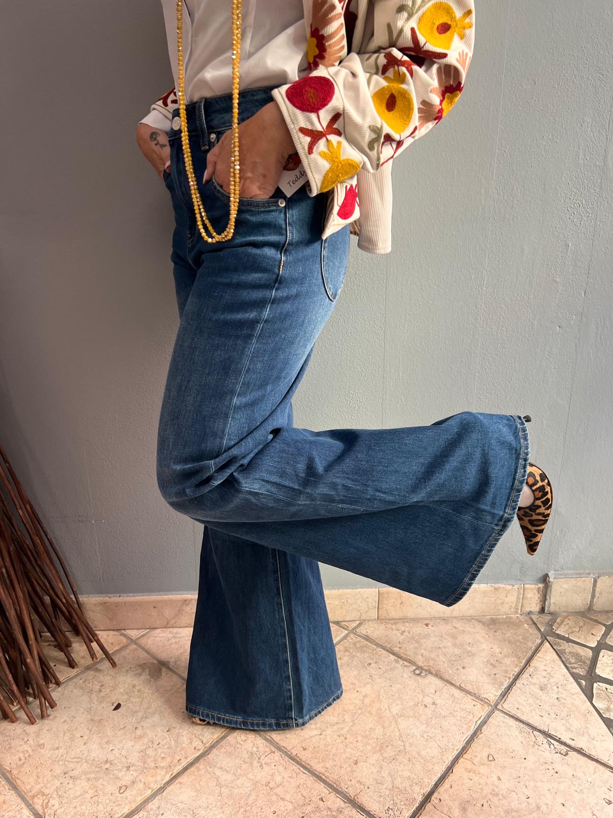 JEANS BUSY