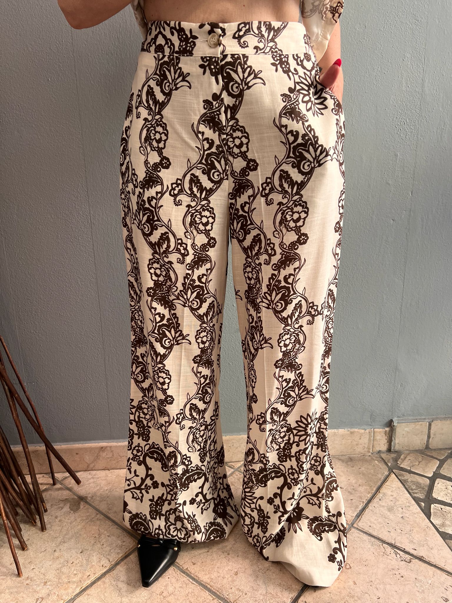 PANTALONE RICAMI